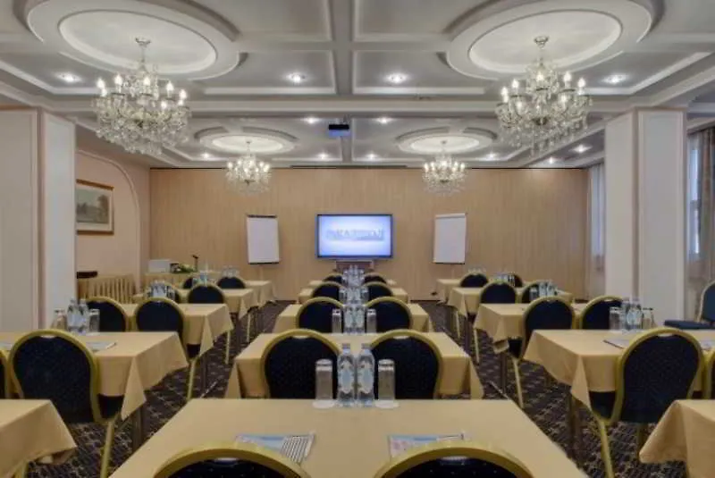 Kazzhol Hotel Astana 4*, Nur-Sultan (Astana)
