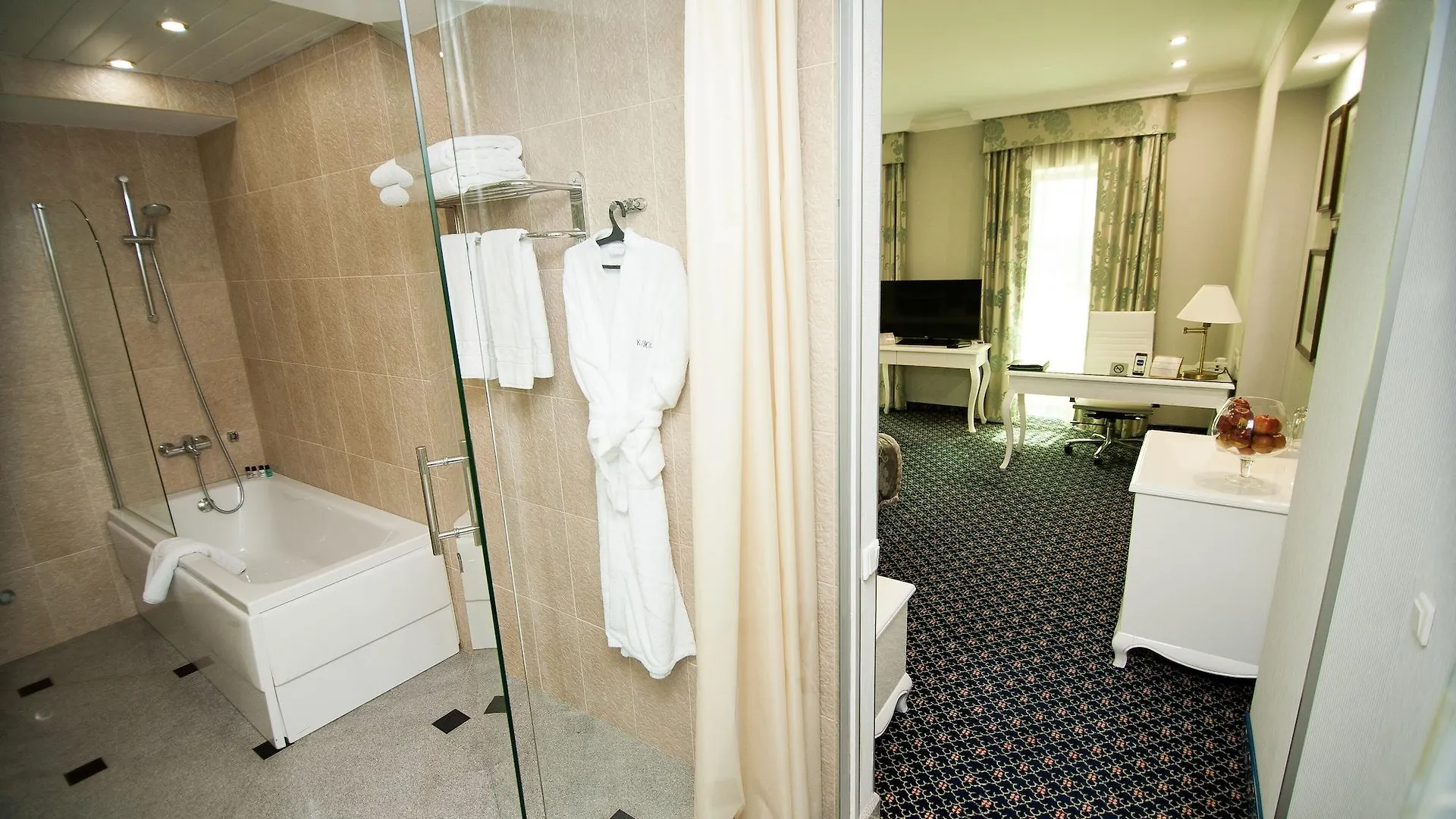Kazzhol Hotel Astana 4*, Nur-Sultan (Astana)