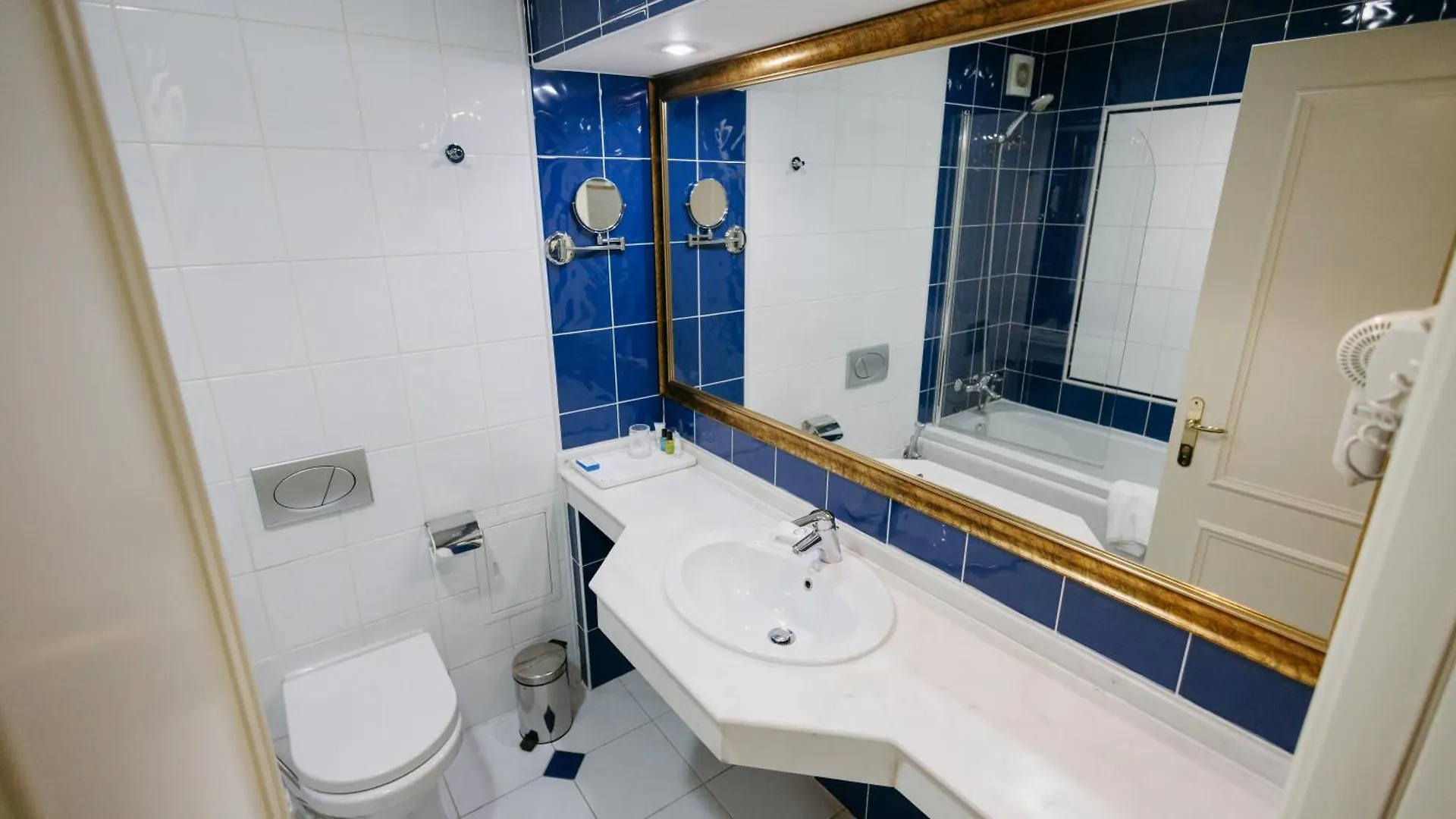 Kazzhol Hotel Astana