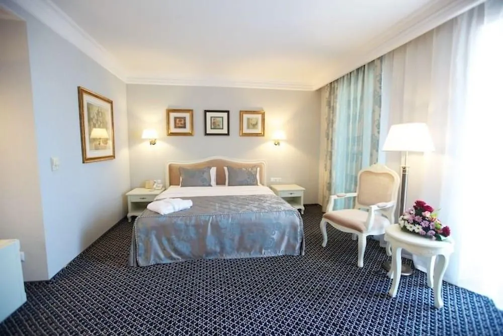 Kazzhol Hotel Astana