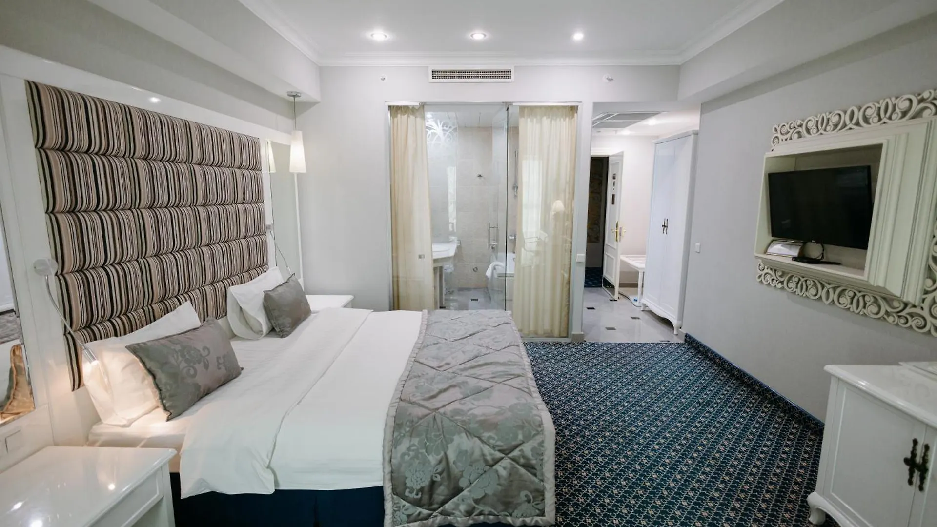Kazzhol Hotel Astana